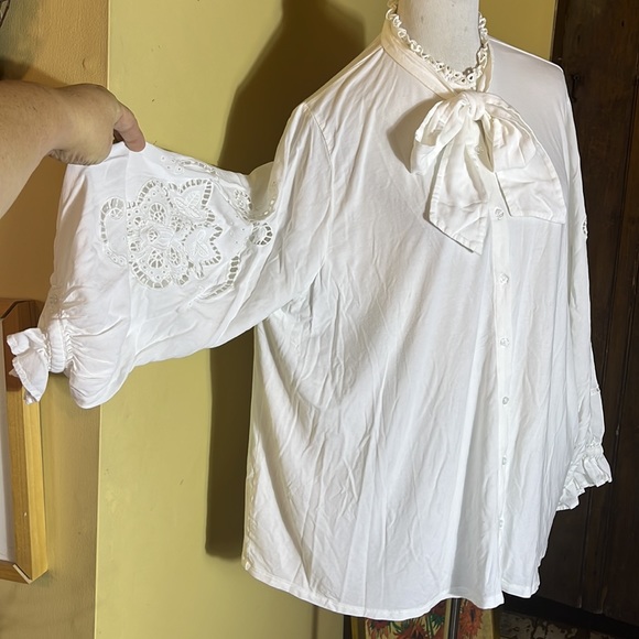 ANTHROPOLOGIE Lea & Viola Size 3X White Poet Blouse Tunic PussyBow Stretch $120 - Picture 4 of 16